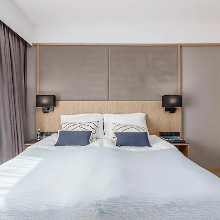 Deo Plaza Old Town -