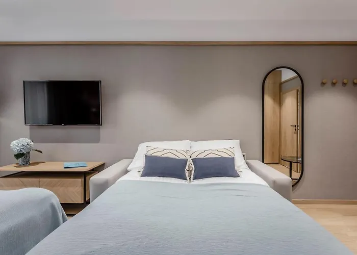 Deo Plaza Old Town -